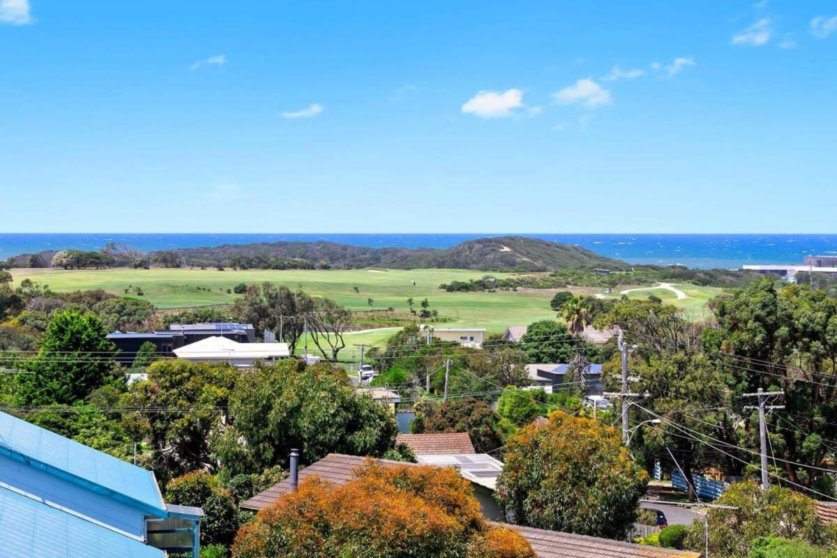 The Juc Lookout 850M To Surf Beach Villa Torquay Exterior photo